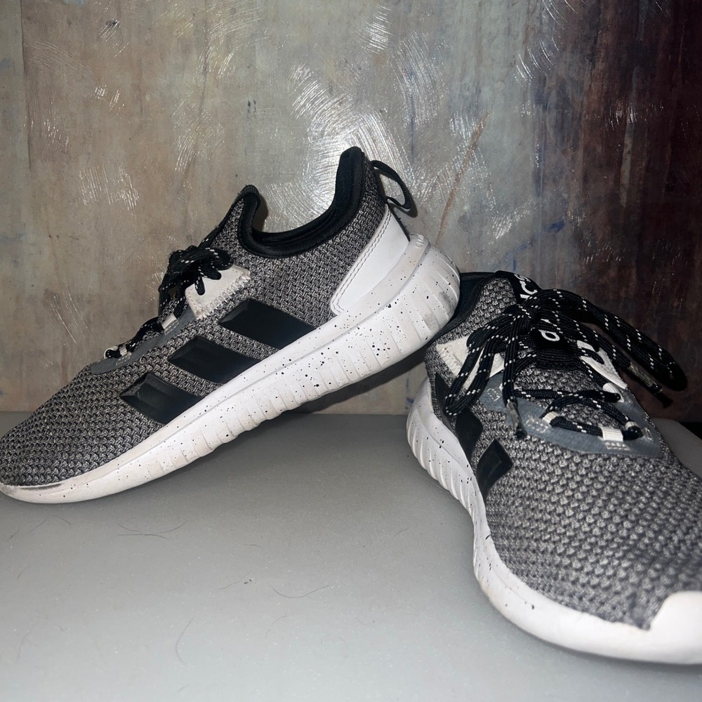 adidas Kaptir 4.0 Cloudfam Sneakers Women 6 Grey Good Speckled Sole Knit JR5656